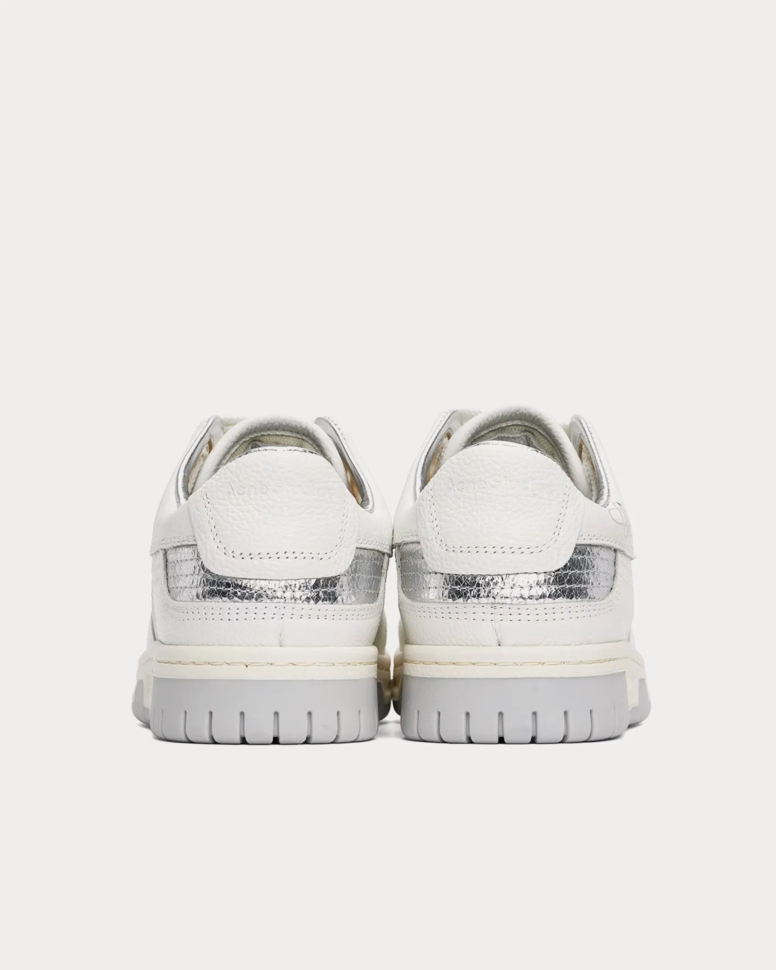 08sthlm Basketball White / Silver Low Top Sneakers