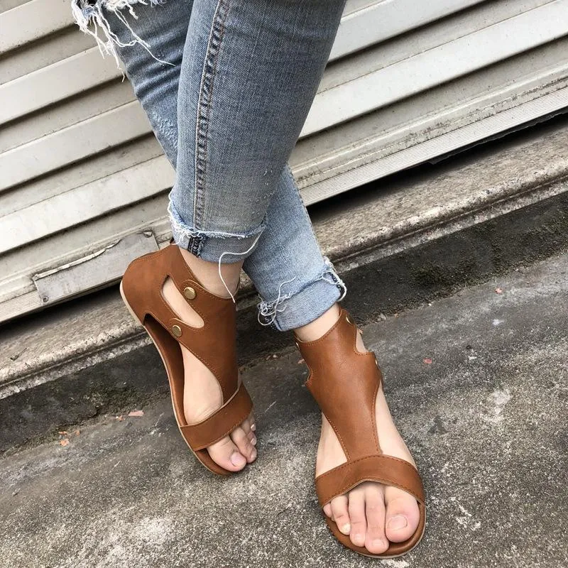 Chicvane Hollow Out Studded Zipper Closure Flat Sandals