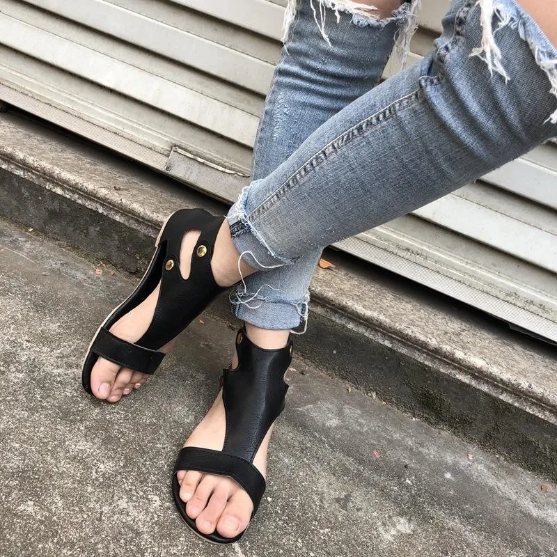 Chicvane Hollow Out Studded Zipper Closure Flat Sandals