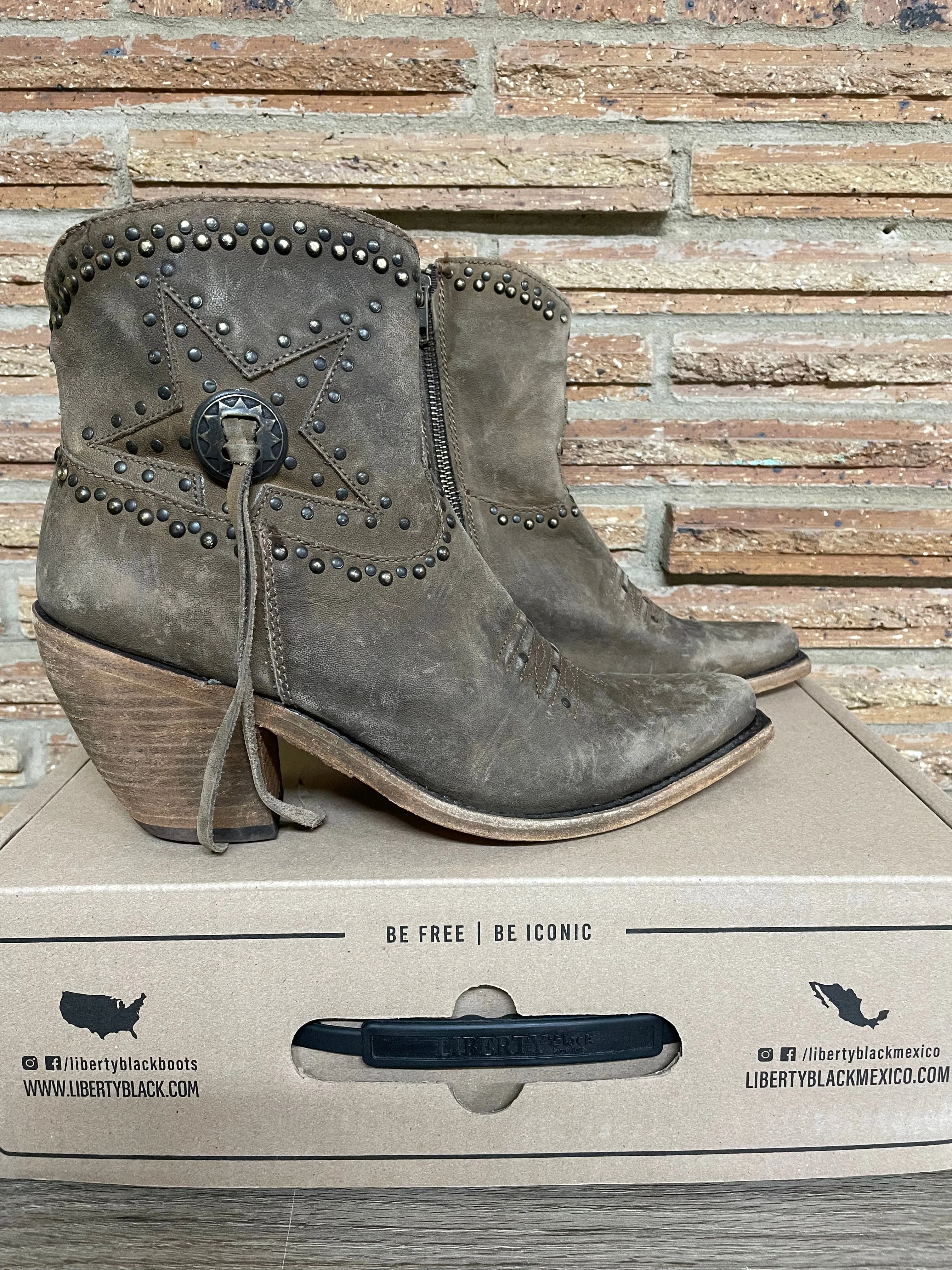 Liberty Black Boots Dolores