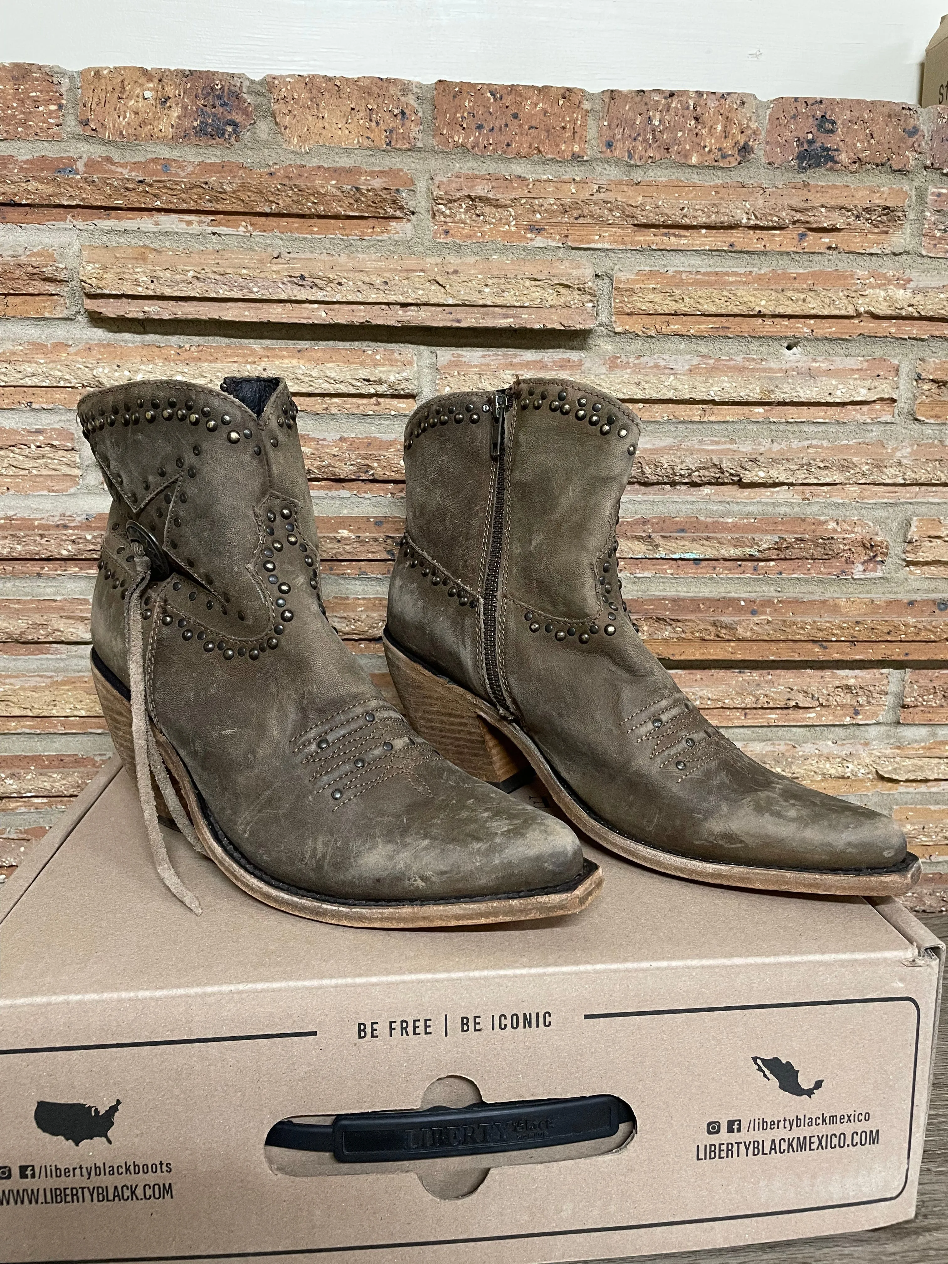 Liberty Black Boots Dolores