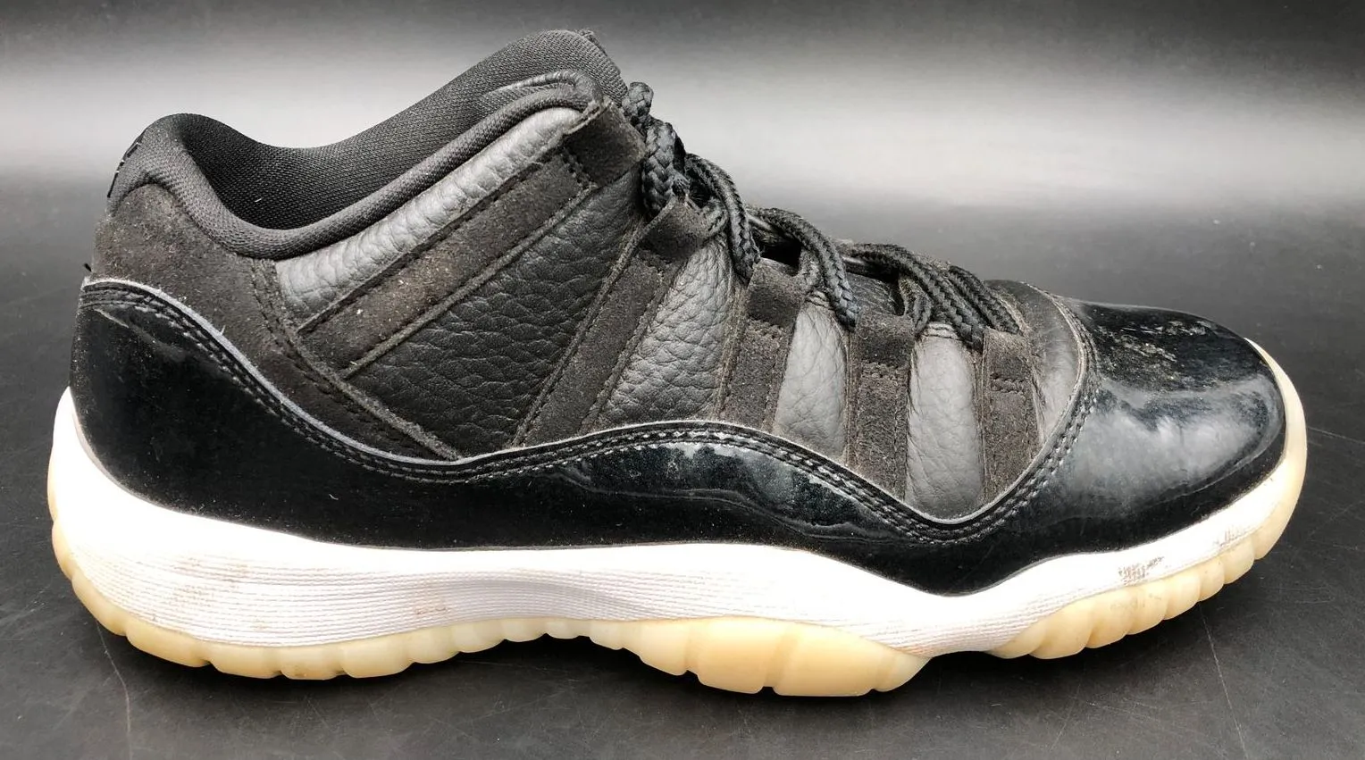 Nike Air Jordan 11 Retro Low GS '72 10' Black/White Sneakers - Size 7Y ( COA)