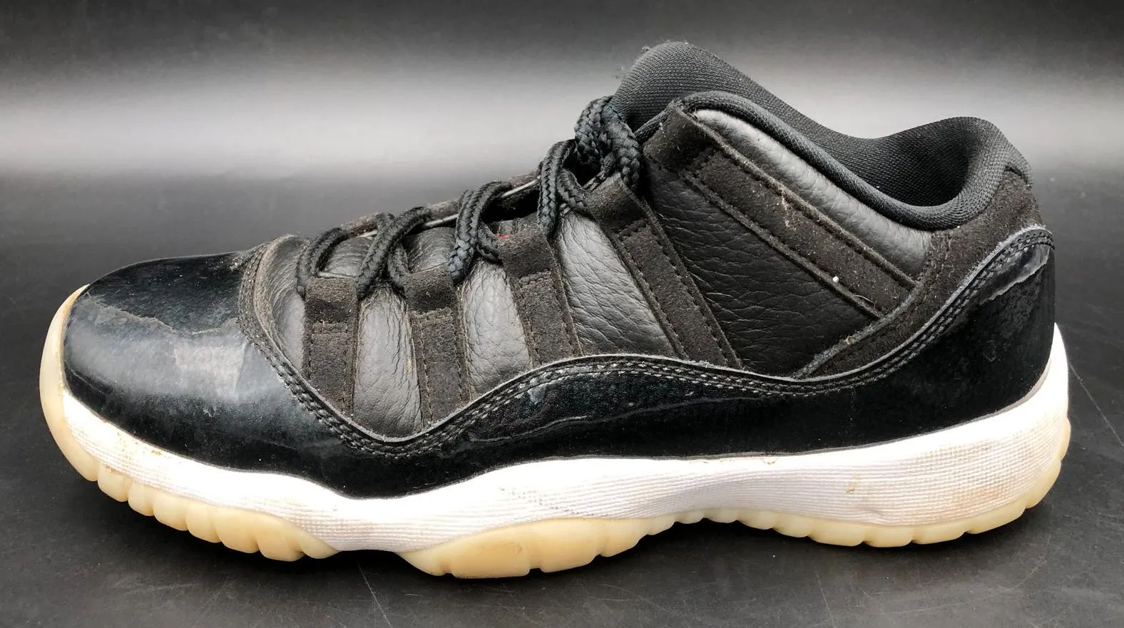 Nike Air Jordan 11 Retro Low GS '72 10' Black/White Sneakers - Size 7Y ( COA)