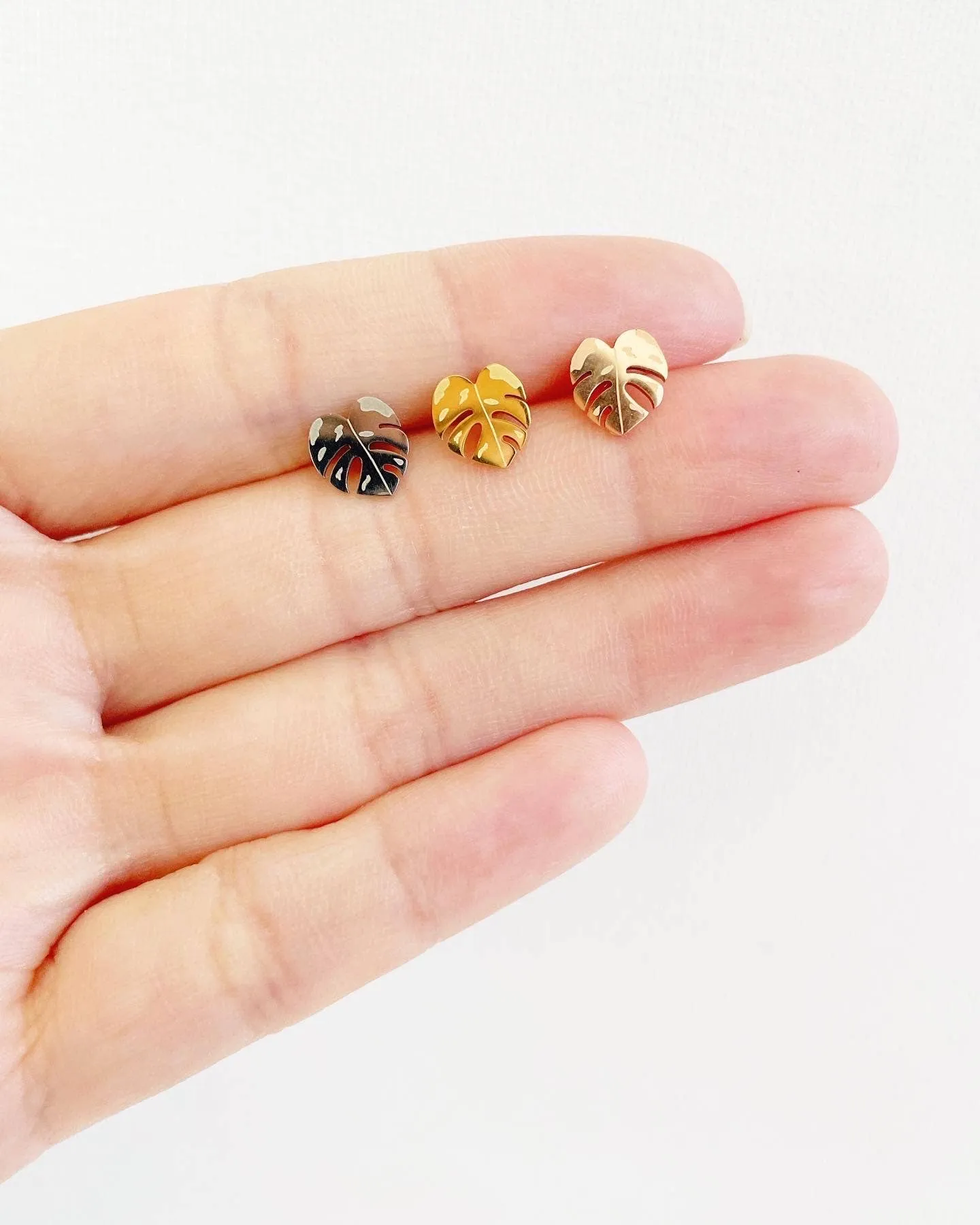 PD02 Monstera Albo & Thai Constellation Plant Studs earrings
