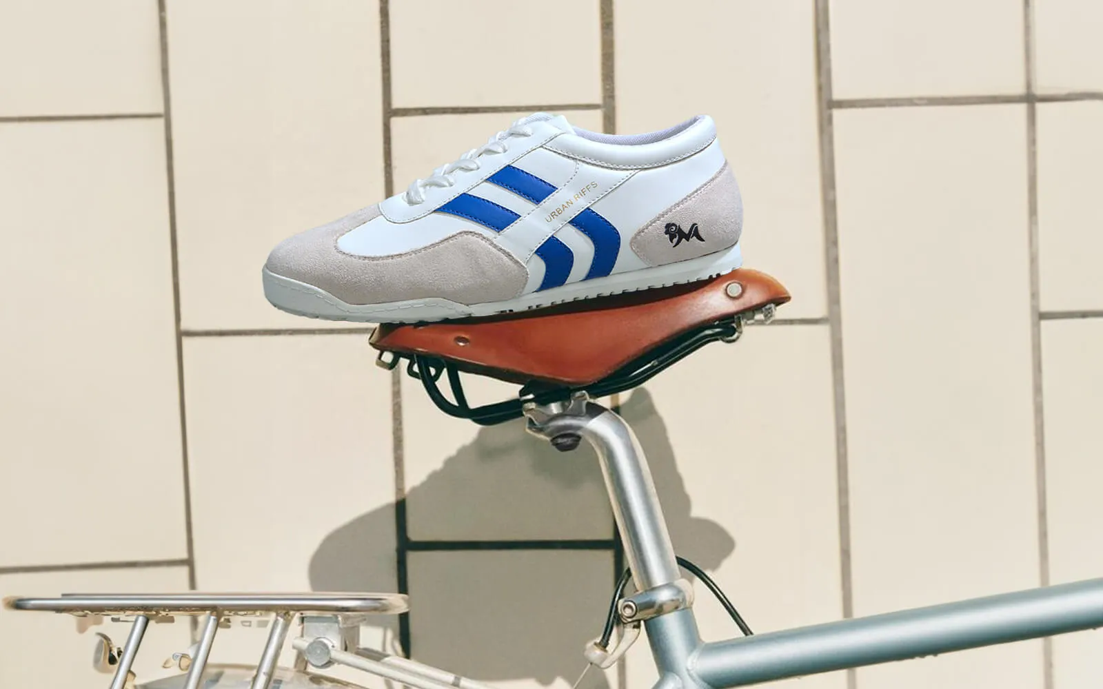 The Urban Riffs : White